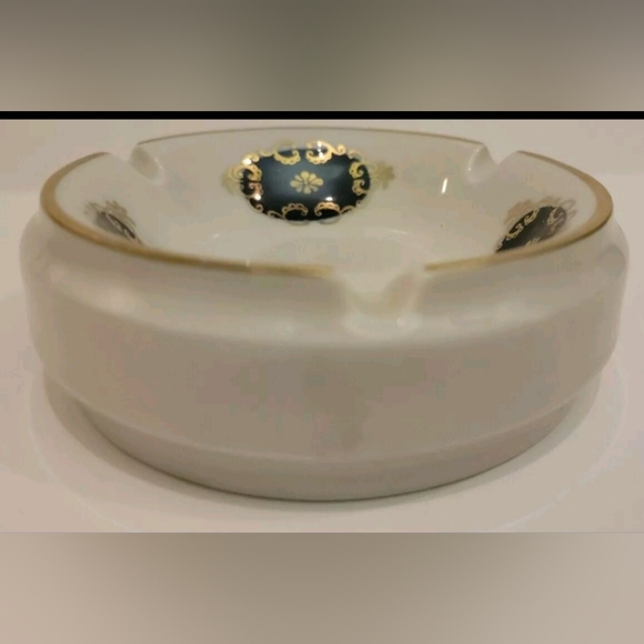 Echt/Real Kobalt/ Cobalt 1792 -Porcelain Ashtray - Gold Trim Thuringen GDR - Picture 4 of 6